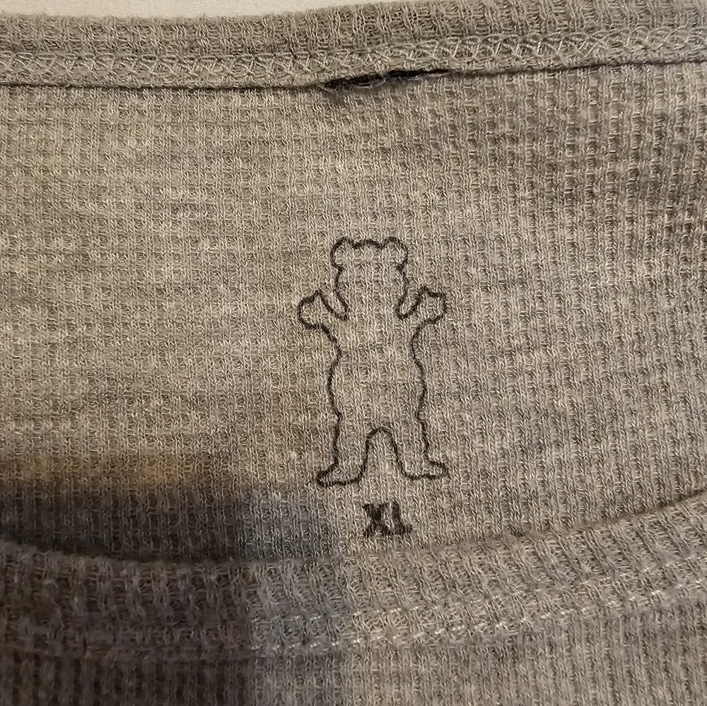 Sweatshirt - Picture 5 of 6